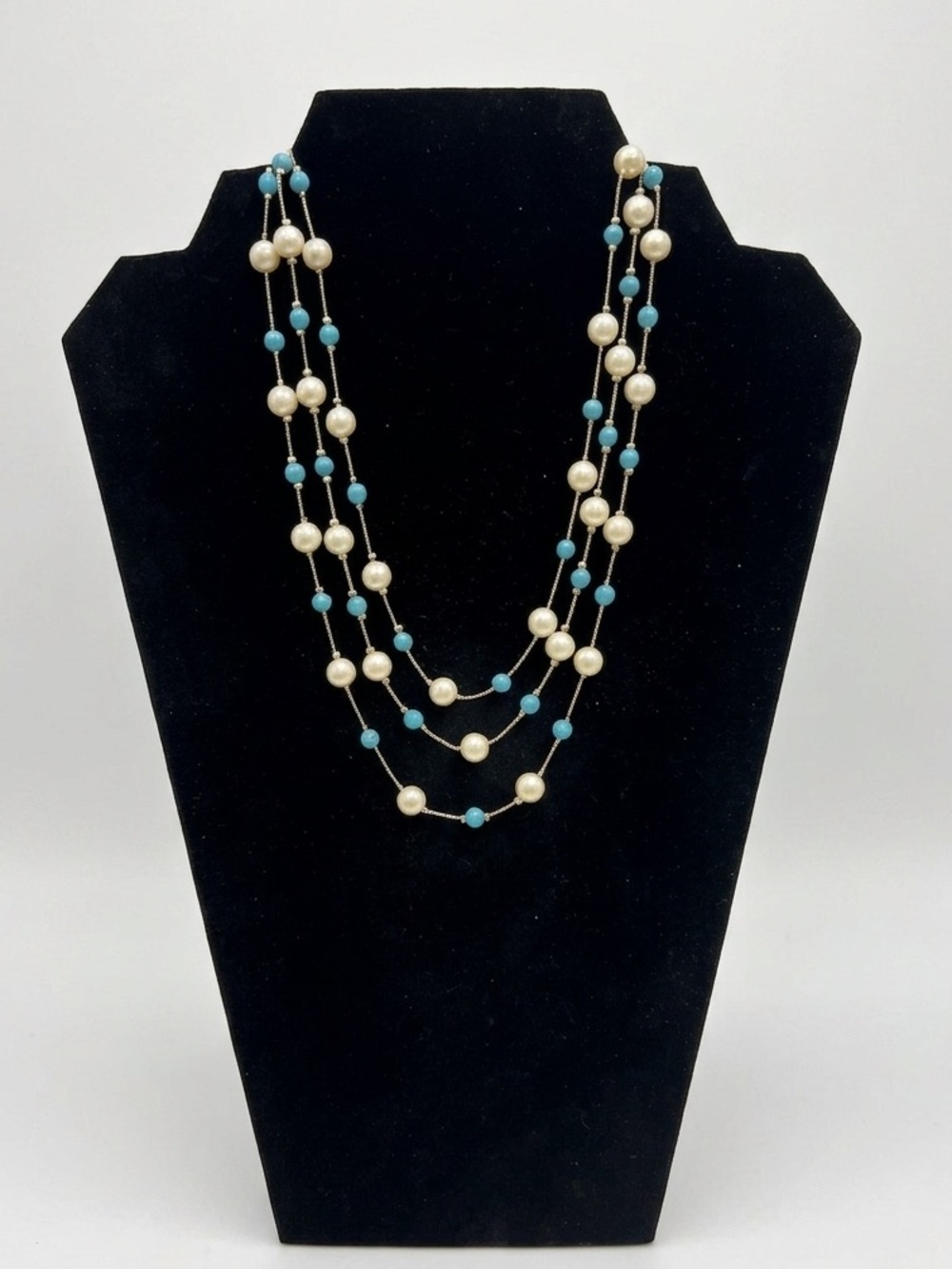 Vintage Multi-Strand Faux Pearl & Turquoise Bead Layered Necklace Gold Tone